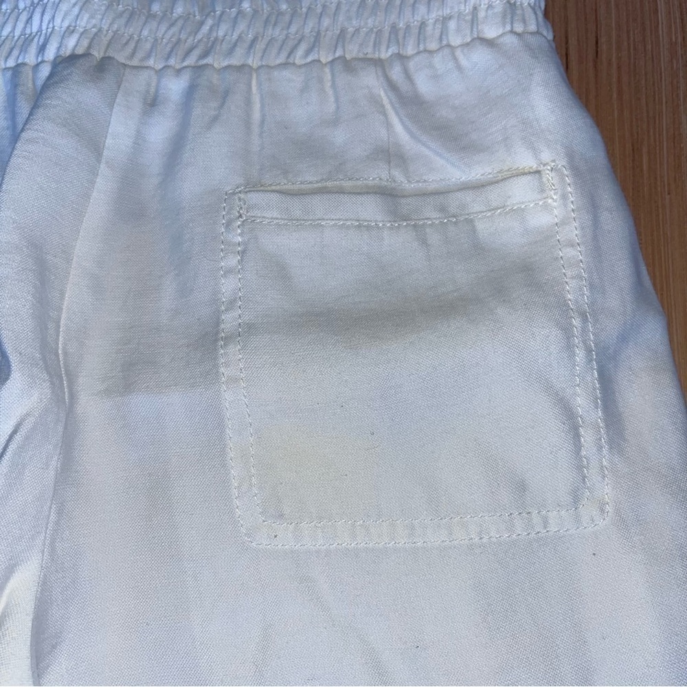 BCBG White Shorts - Picture 8 of 8
